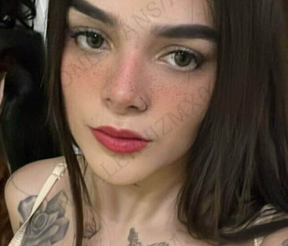 Pack de Karely Ruiz Nude